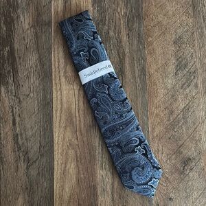 Saddlebred Blue Paisley Tie NWT